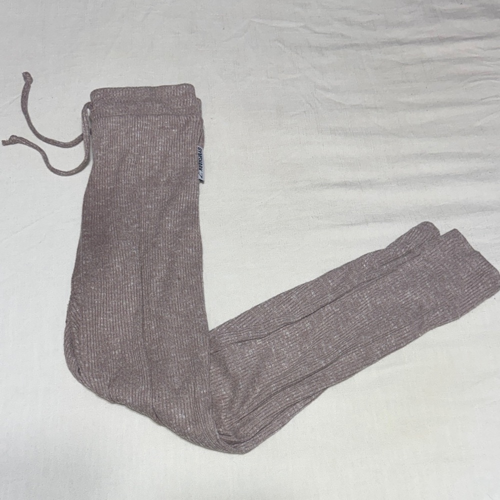 Gymshark Kids Ribbed Leggings in Brown